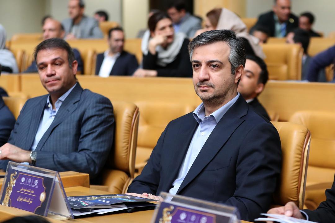 تقدیر از شرکت نفت بهران در مراسم روز ملی صادرات با حضور رئیس جمهور